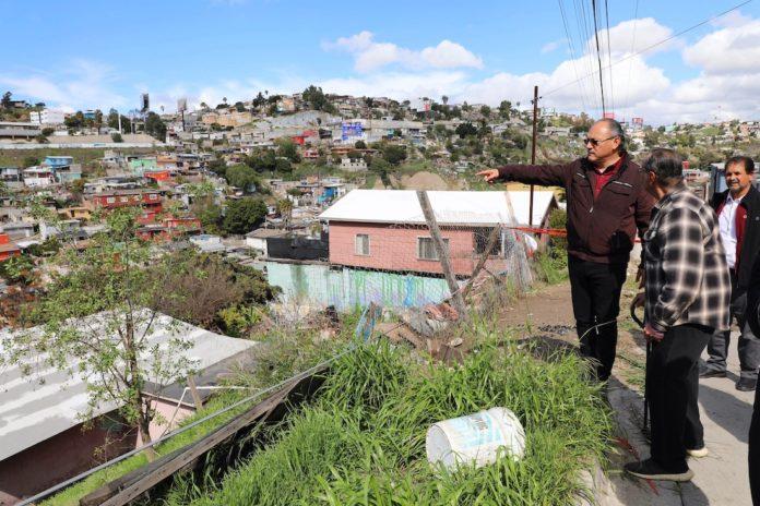 ATIENDE CESPT A RESIDENTES DE LA CALLE TOMAS ESTÉVEZ DE LA COLONIA DEL RÍO. lasnoticias.info