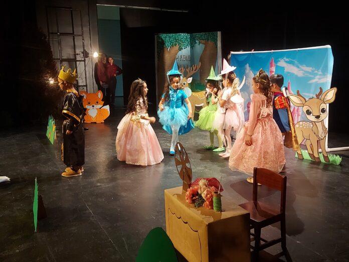 PARTICIPAN ESTUDIANTES DE PLAYAS DE ROSARITO EN PRIMERA MUESTRA DE TEATRO INFANTIL 2024: SECRETARÍA DE EDUCACIÓN. lasnoticias.info