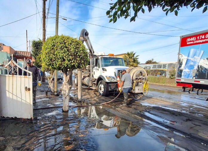 ATIENDE CESPE DERRAME DE AGUAS RESIDUALES POR RUPTURA DE EMISOR INDUSTRIAL. lasnoticias.info